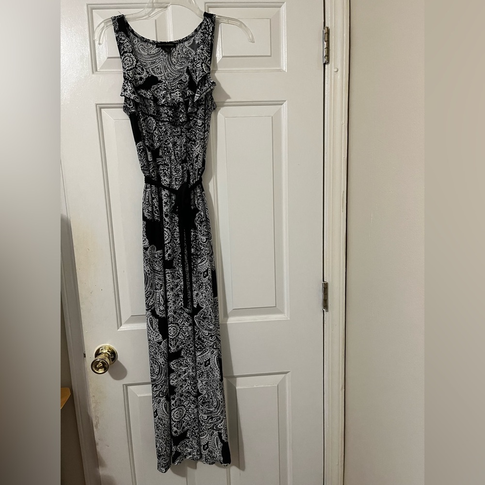 Black and white maxi dress